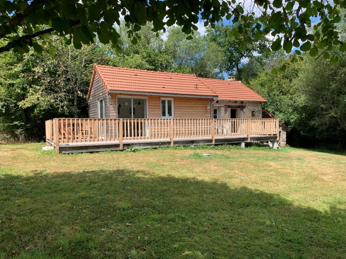 Petite Maison Conjat Saint-Julien-le-Petit Bagian luar foto